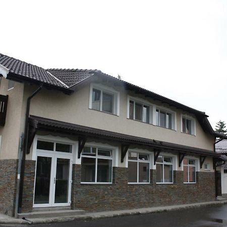 מלון בראשוב Casa Ianis מראה חיצוני תמונה