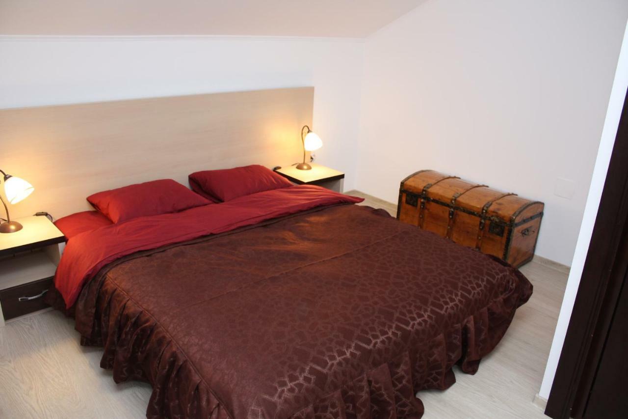 מלון בראשוב Casa Ianis מראה חיצוני תמונה