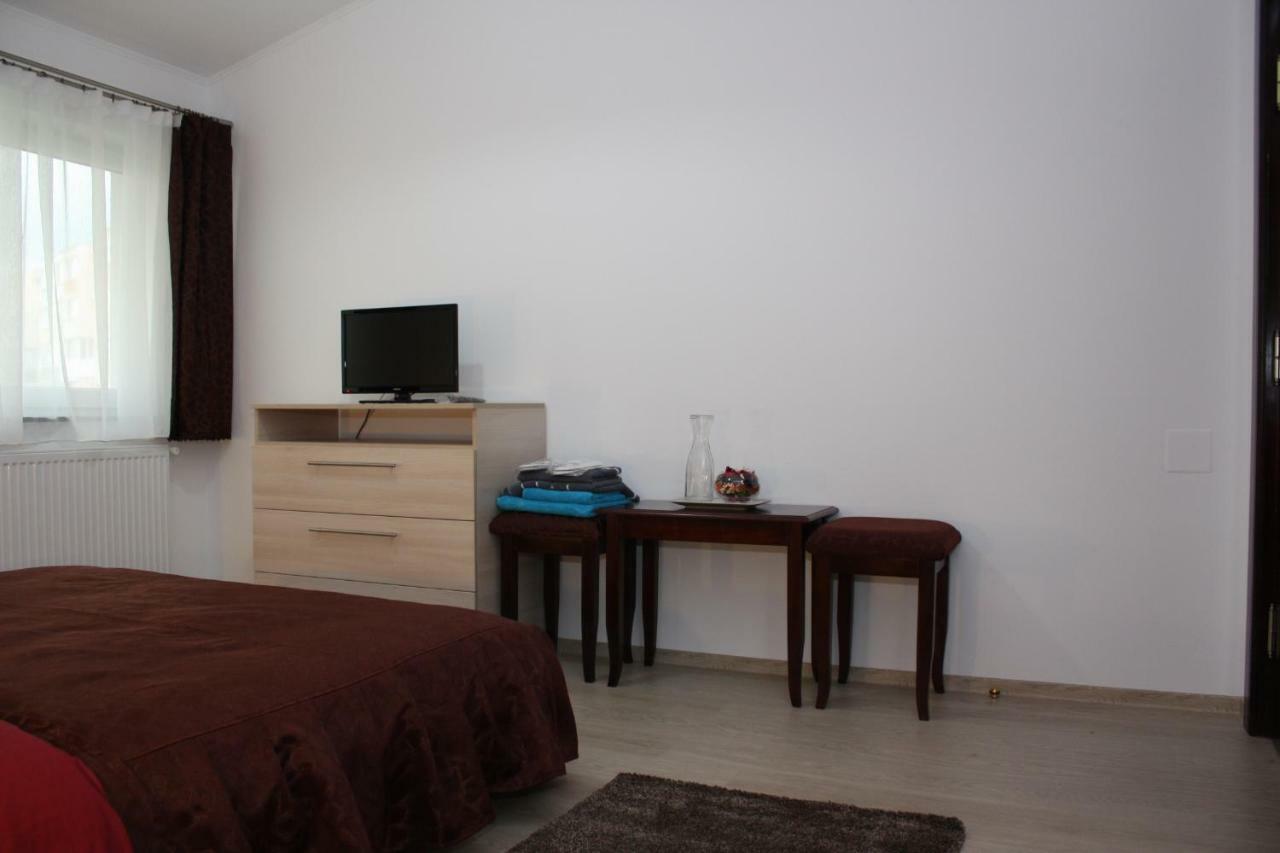 מלון בראשוב Casa Ianis מראה חיצוני תמונה