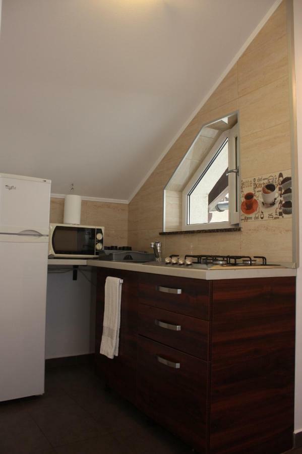 מלון בראשוב Casa Ianis מראה חיצוני תמונה