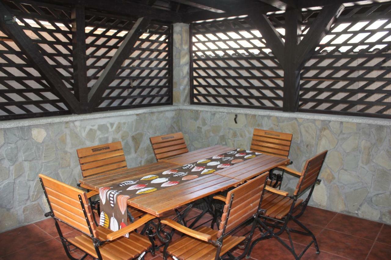 מלון בראשוב Casa Ianis מראה חיצוני תמונה